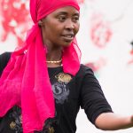 Vrouwen communiceren in Voorstad